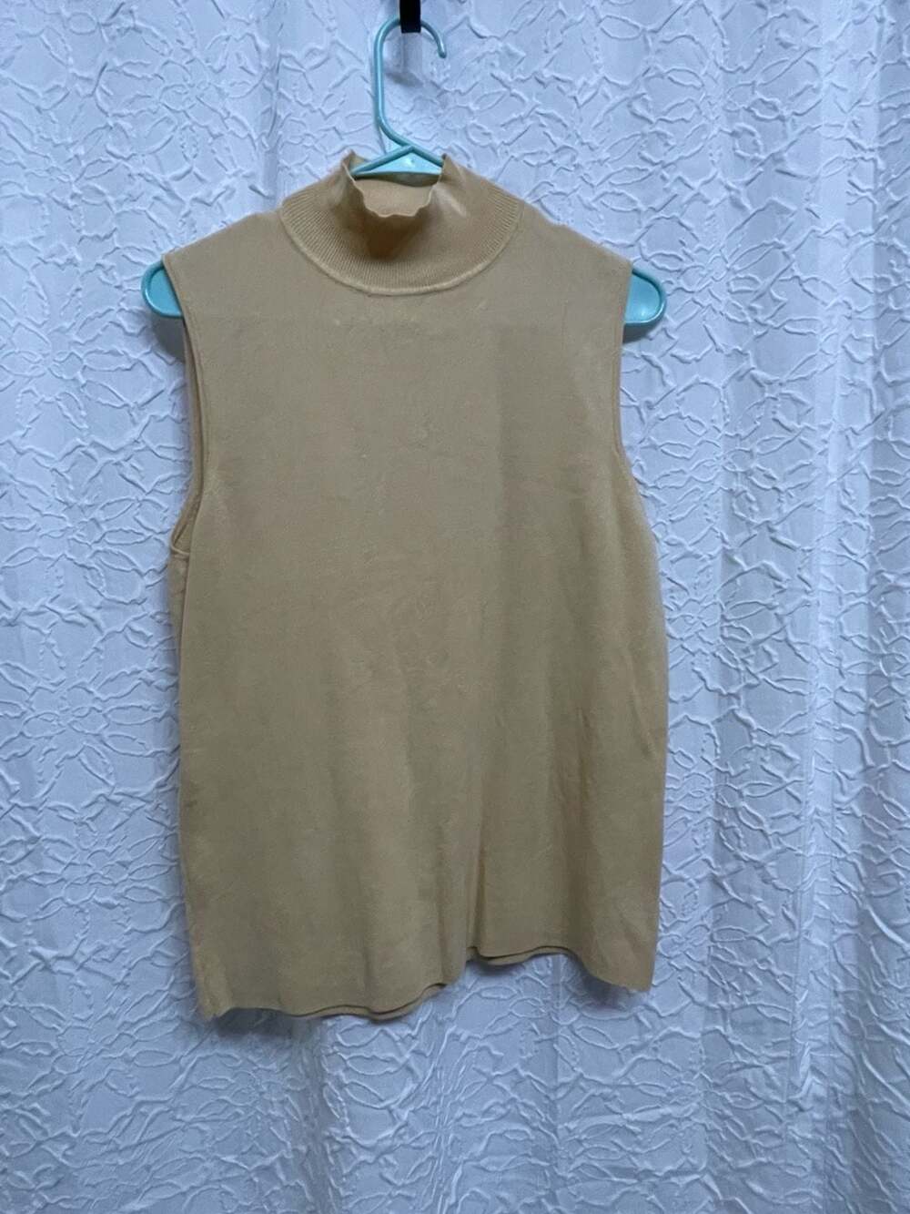 Chicos Tan Beige Silk Blend Mock Neck Sleeveless Sweater Shell Top 2  Us Large